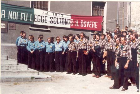 040 1978  Il coro a Dronero