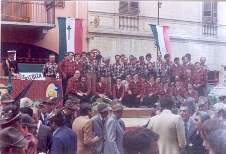 084 1982 Dronero.Gemellaggio